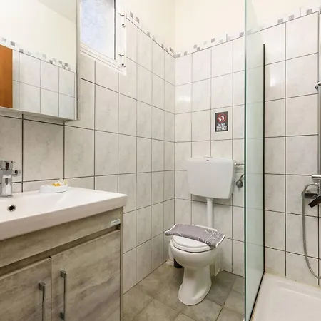 Finikes Limenas (Thasos)